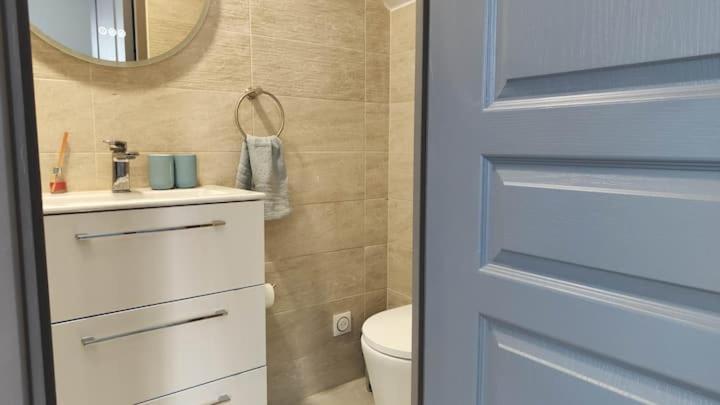 Chambre Privee Pour 4 Personnes En Banlieue Parisienne A 邦迪 外观 照片