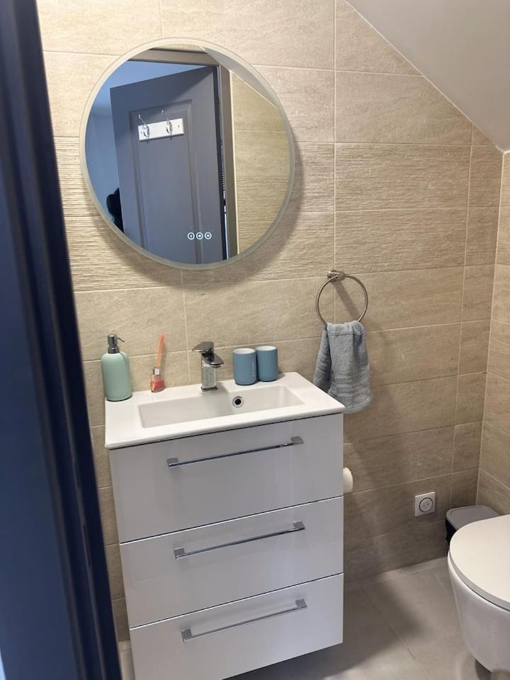 Chambre Privee Pour 4 Personnes En Banlieue Parisienne A 邦迪 外观 照片